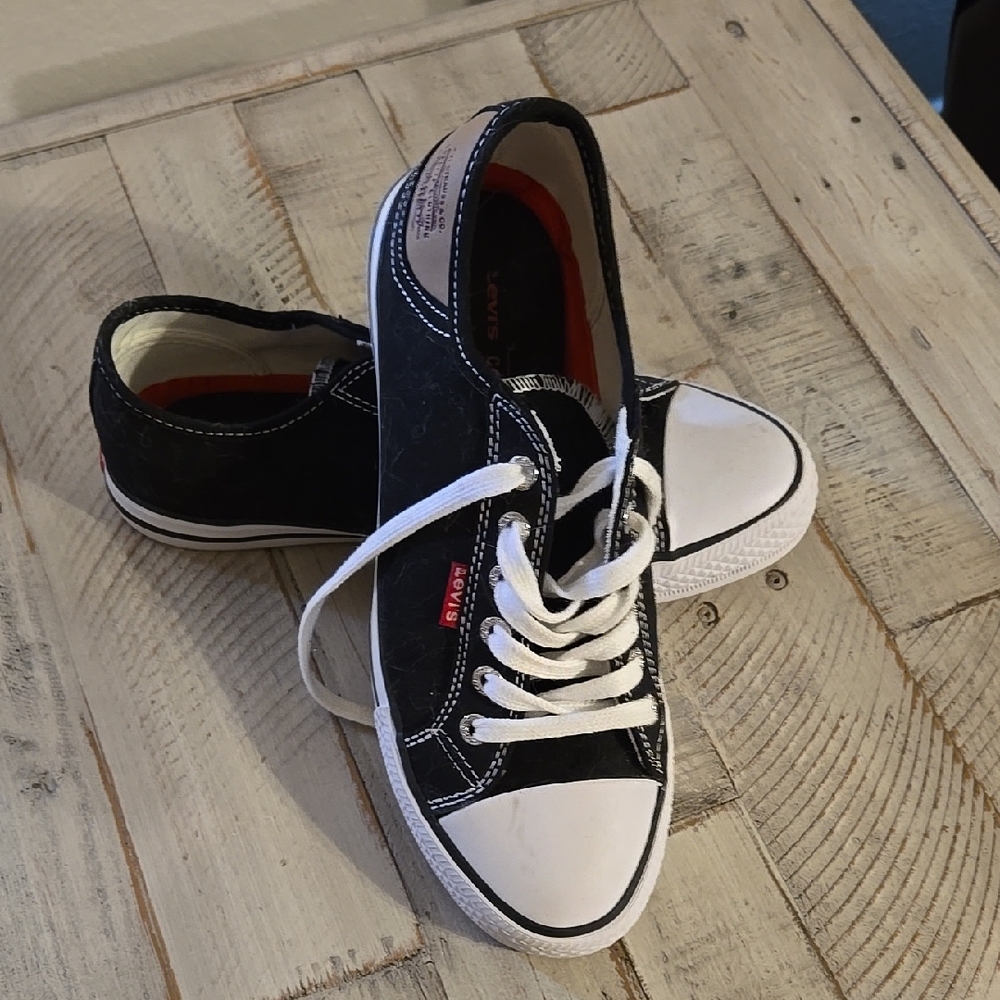 Levi's Black and White Sneakers